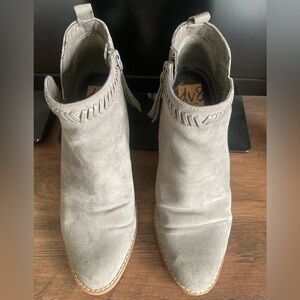 DV by Dolce Vita Gray Ankle Booties with Sleek Design